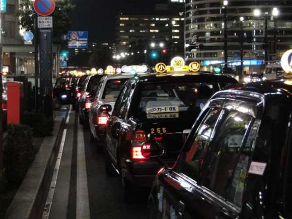 Taxi in attesa a Kioto